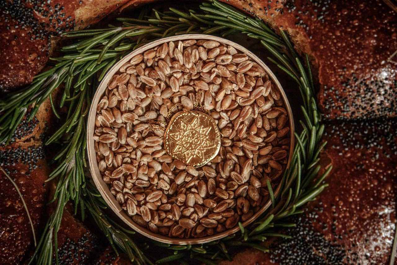 Bobkova Спельта колаборація