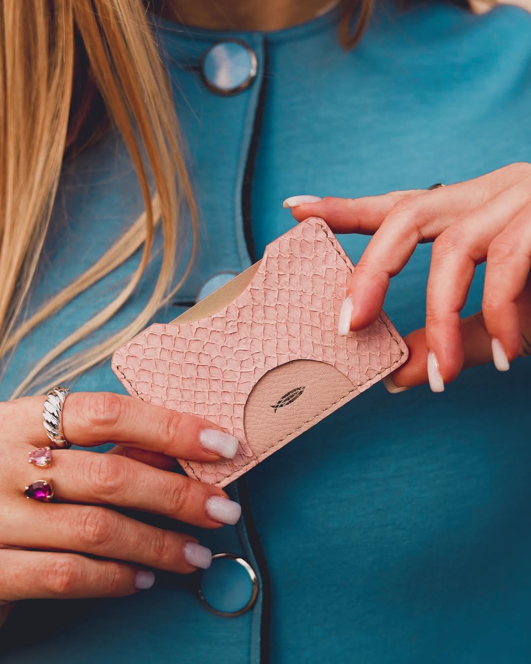 КАРТХОЛДЕР ІЗ РИБЯЧОЇ ШКІРИ Fiskin