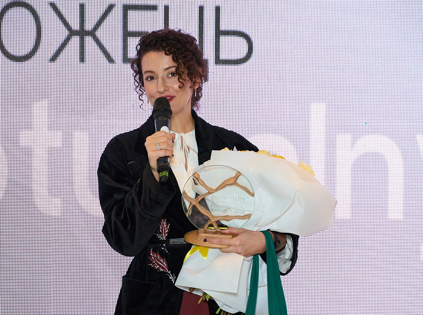 Краща стала колаборація року: Gaptuvalnya