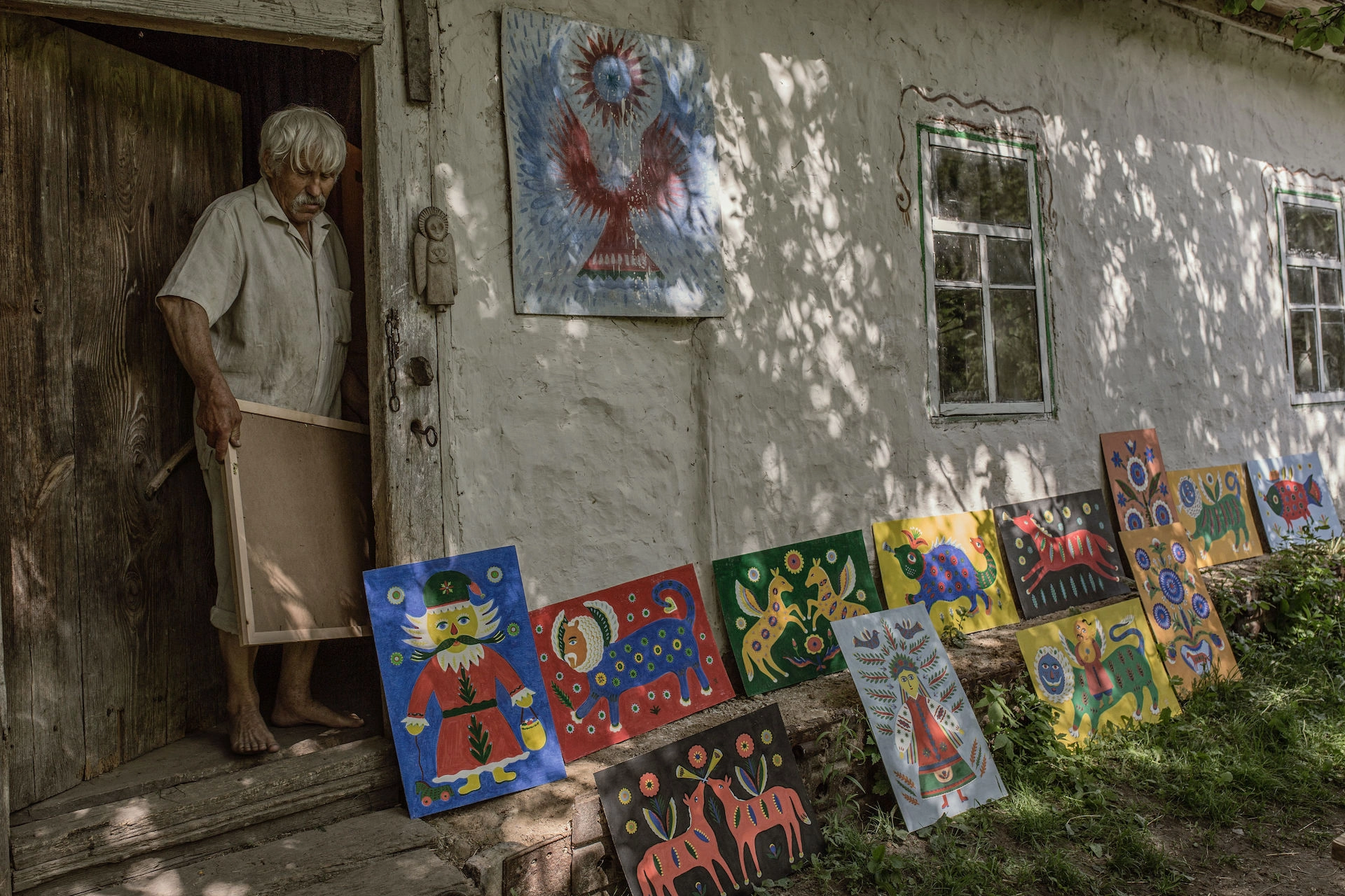 Виставка "Земля Івана" Іван Приходько Український дім