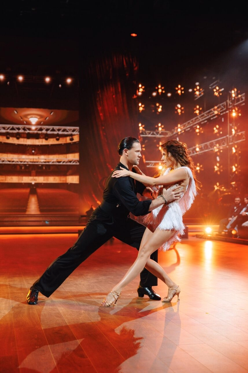 «Танці з зірками. Рух до життя»