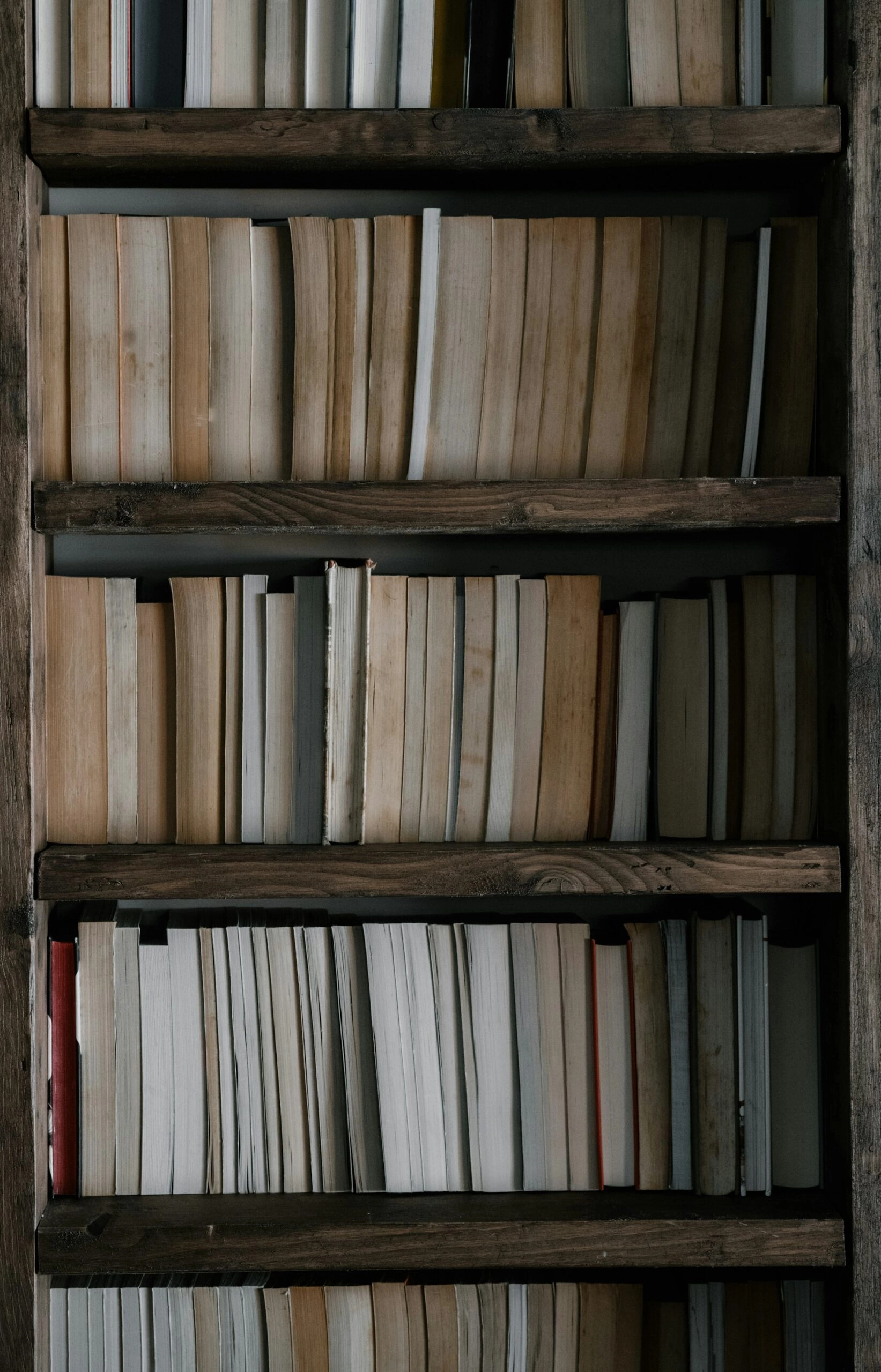 Куди здати непотрібні речі - книги