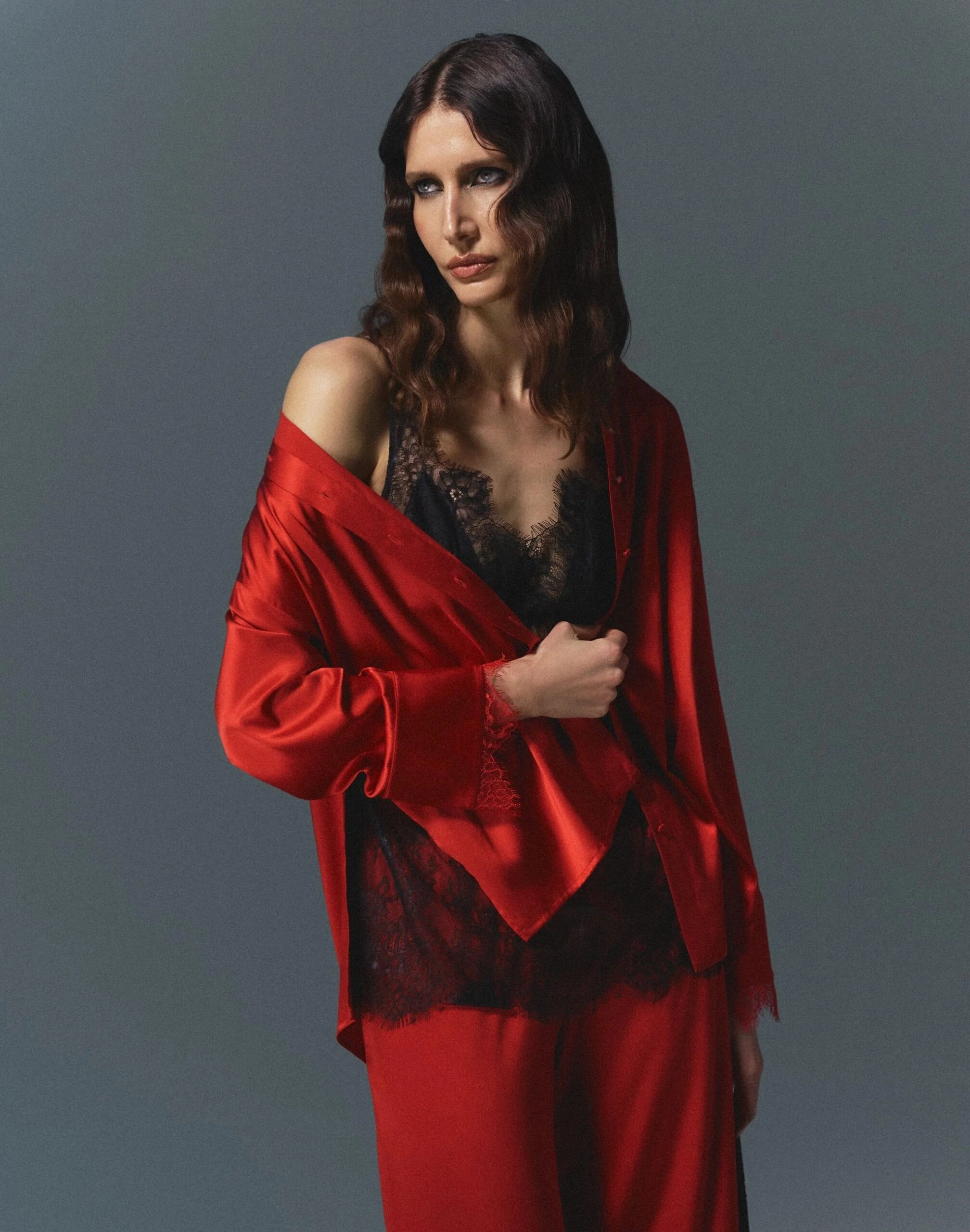 шовковий костюм