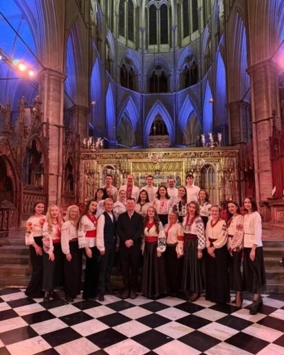 «Щедрик» у Вестмінстерському абатстві: український хор заспівав у різдвяному зверненні короля Чарльза III