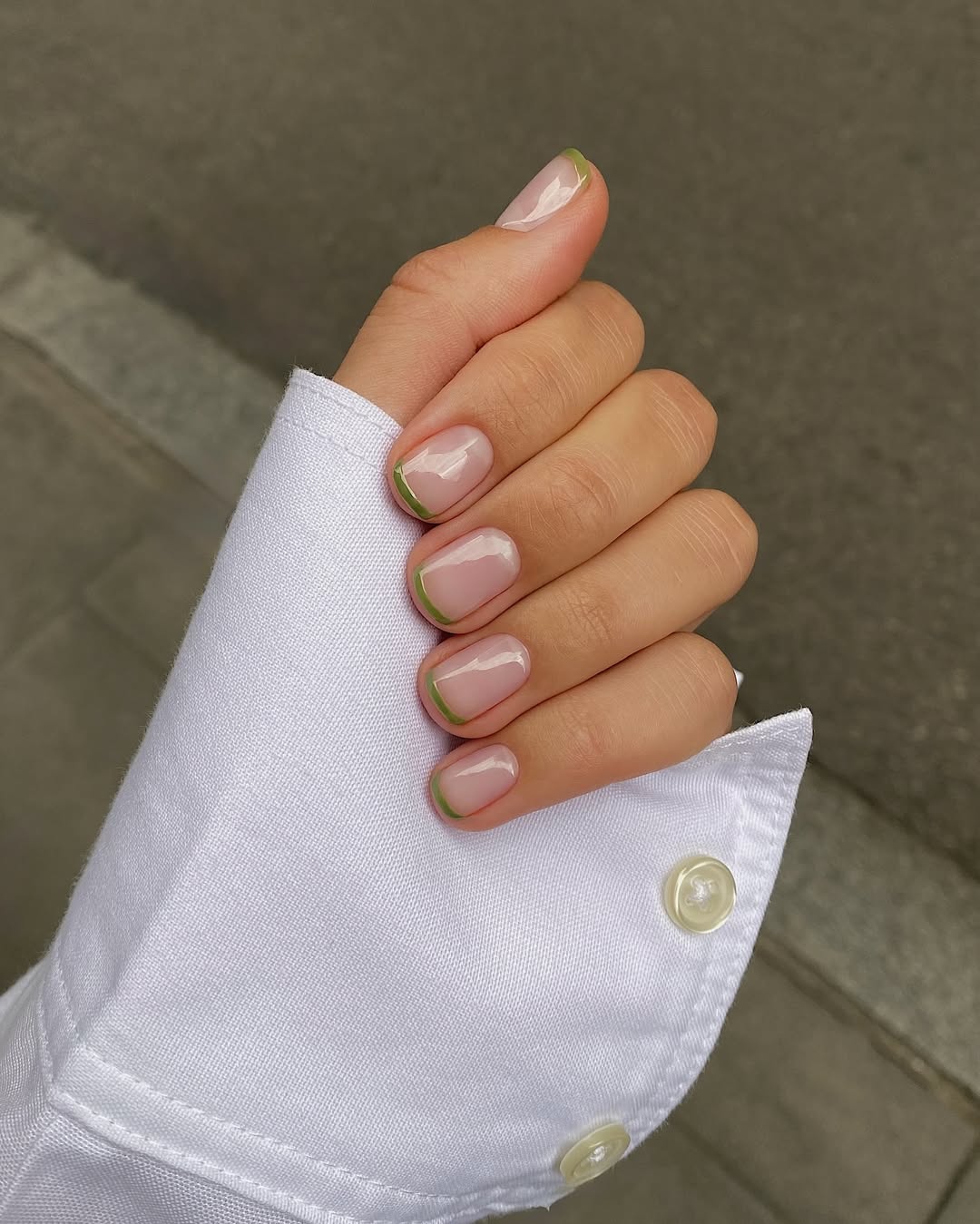 Мікродизайн — ідеальний нейларт для коротких нігтів