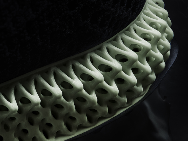 Adidas начинают массовый выпуск кроссовок, напечатанных на 3D-принтере - фото 2