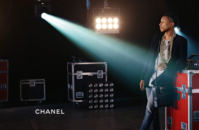 Фаррелл Вільямс у рекламній кампанії Chanel's Gabrielle.