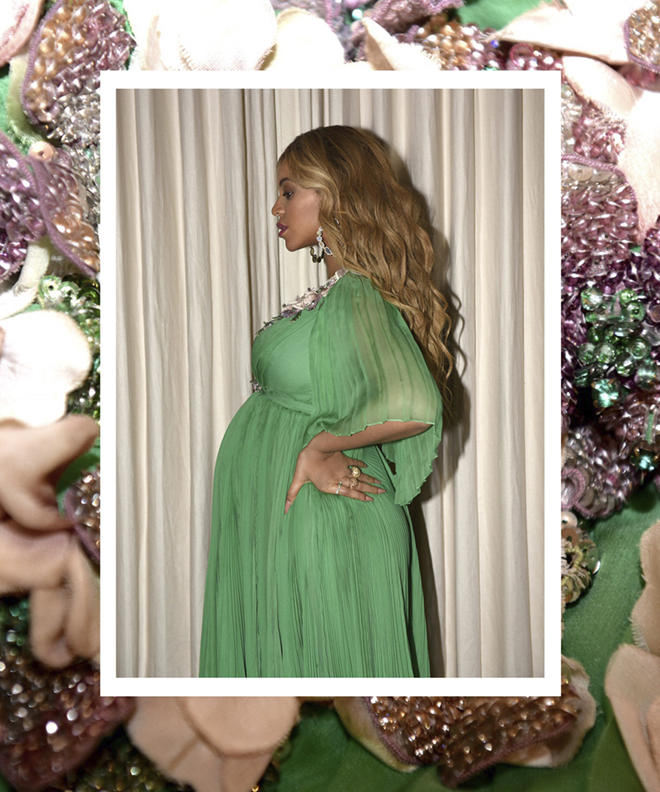 Образ дня: беременная Бейонсе в платье Gucci - фото 4